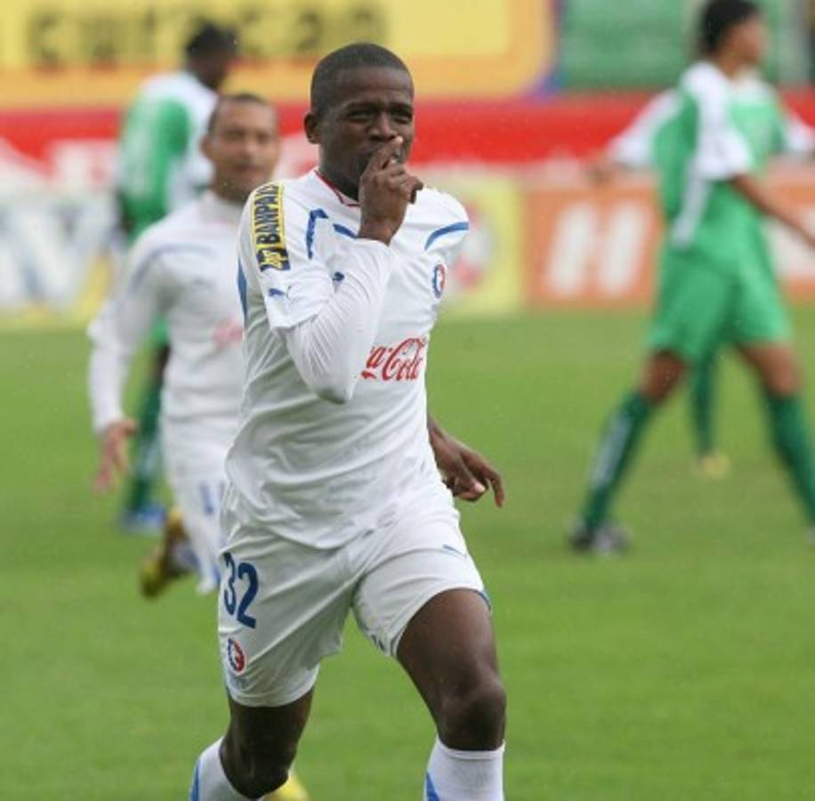 ¡Con un brasileño! Fabio de Souza y su 11 ideal de Olimpia que le gustaría dirigir