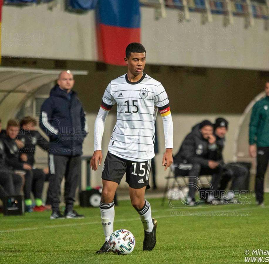 Fue capitán de Alemania: Leonardo Posadas, el futbolista del Borussia Dortmund que jugaría con Honduras