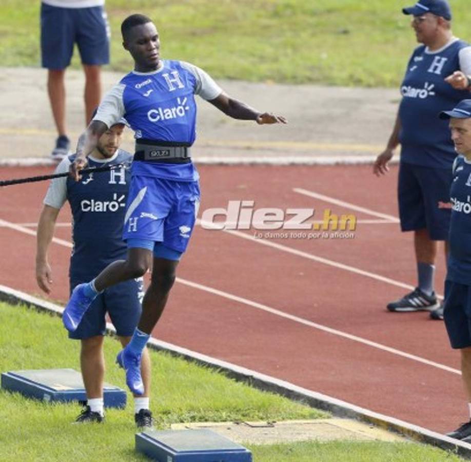 Nuevo integrante y corrección de detalles: Así fue el entrenamiento de la Selección de Honduras
