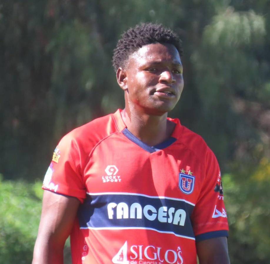 FICHAJES: Olimpia anuncia a su DT, Motagua presta jugador, UPNFM revoluciona el mercado y el futuro de Kervin Arriaga