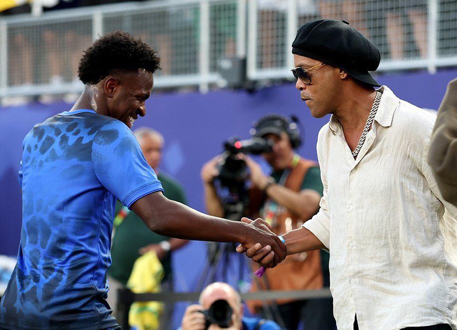 Borraron a Neymar, el haitiano que se llevó la camisa de Vinicius y gesto con Endrick