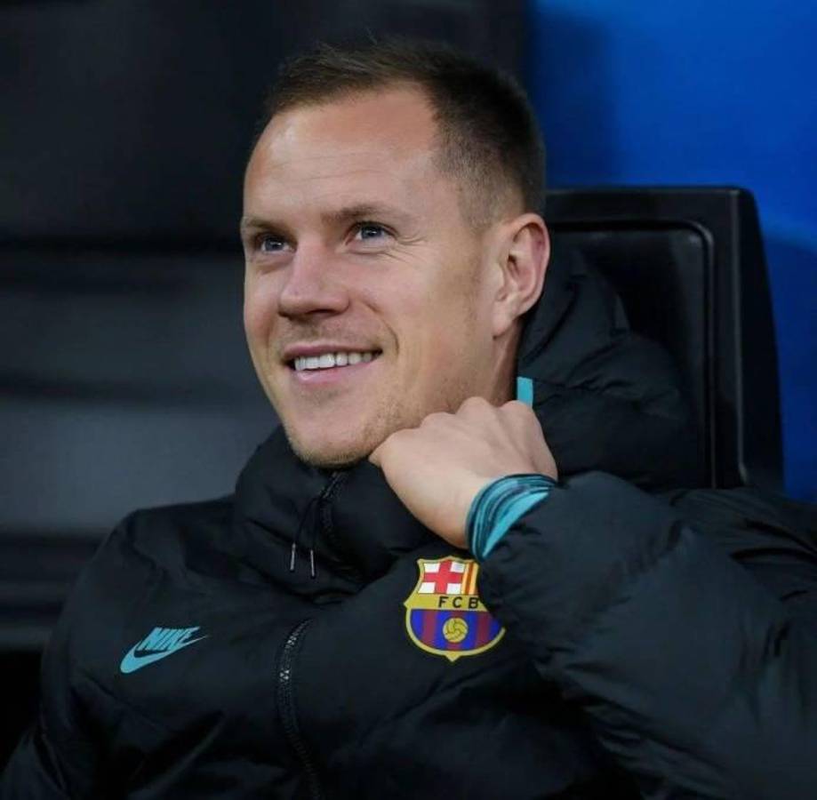 ¡Con línea de tres! La poderosa alineación Xavi: Así será el 11 de Barcelona para ganar al Inter la primera gran “final” en Champions