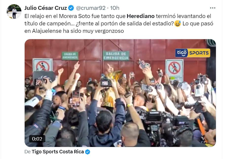 “Vergüenza, malos perdedores”, la escandalosa pelea en la final entre Alajuelense y Herediano en Costa Rica le dio la vuelta al mundo