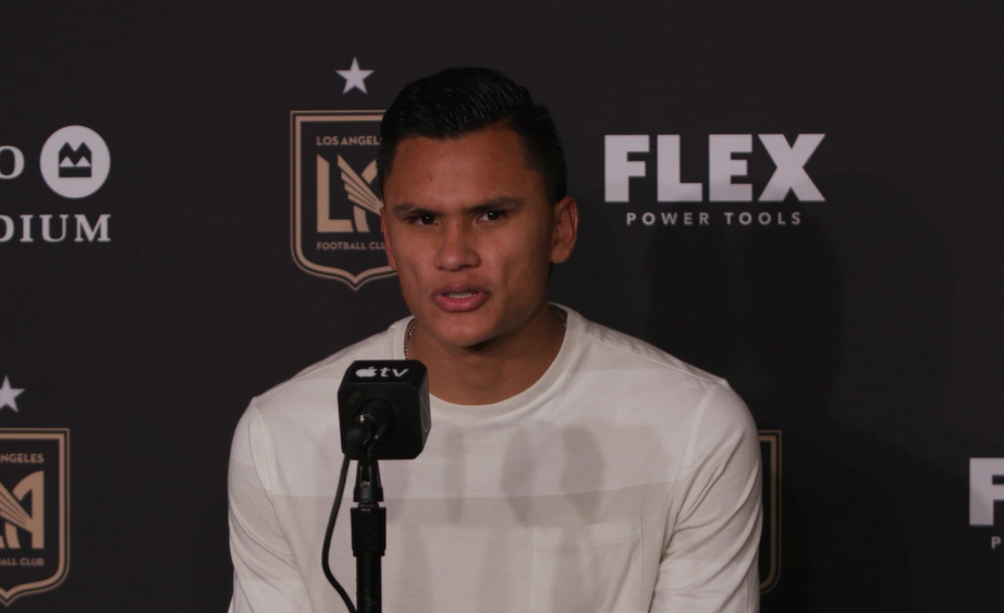 Denil Maldonado en la rueda de prensa tras debutar en la MLS con Los Ángeles FC.