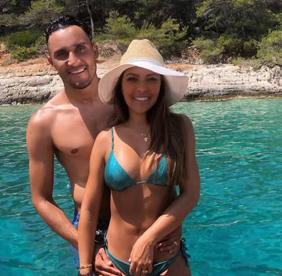 Keylor Navas no llega solo: así es Andrea Salas, la ‘bomba’ tica que abandonó su carrera y estará en Argentina