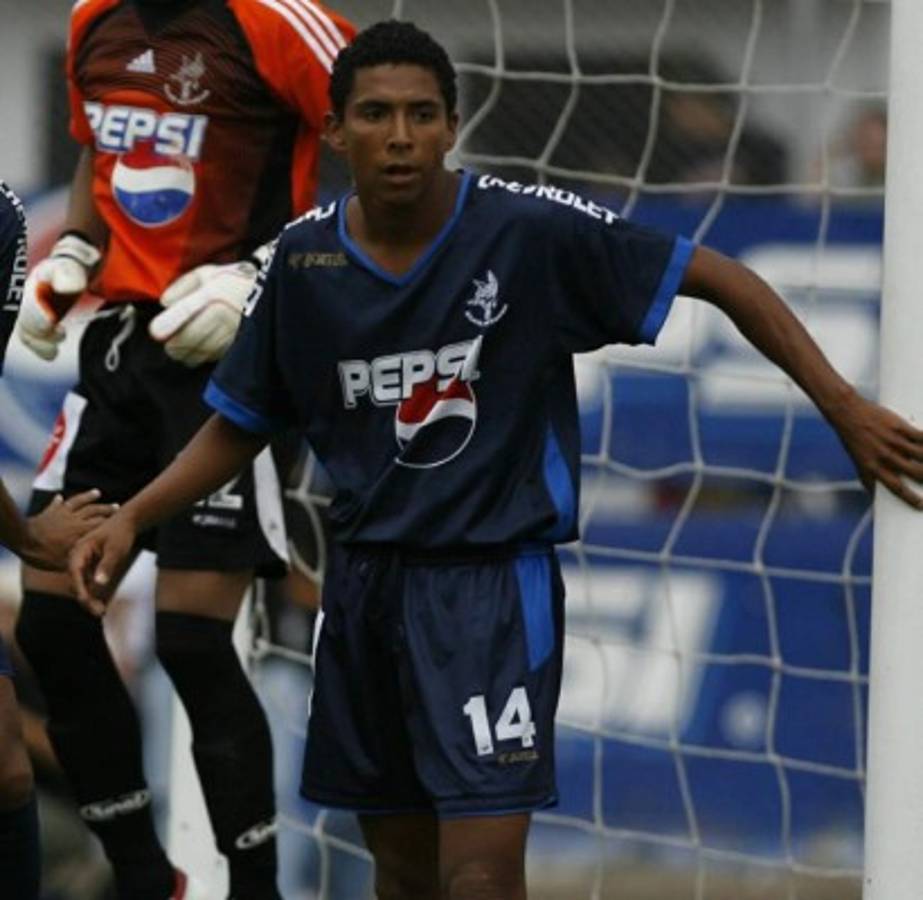 Conocé los futbolistas hondureños que se resisten al retiro