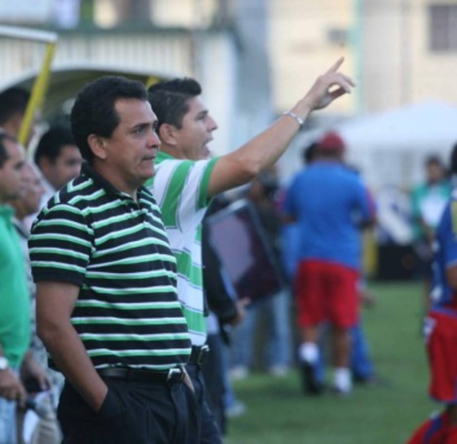Larga lista de técnicos que pasaron por Platense para volver a una final