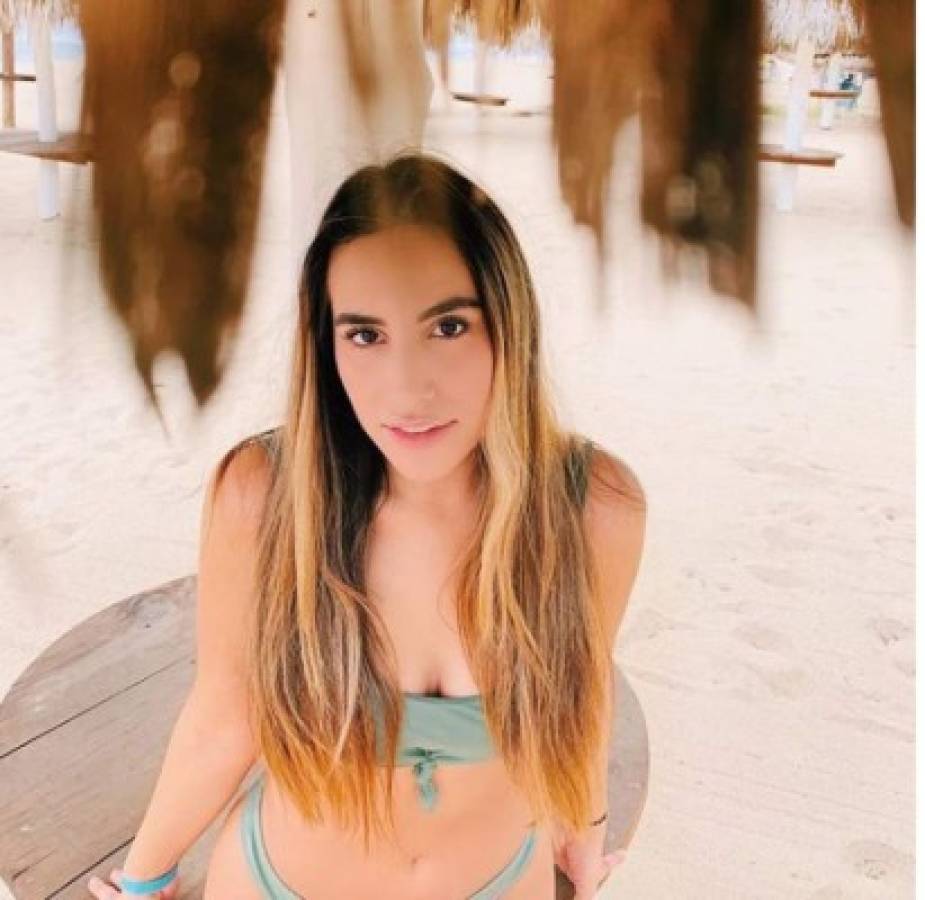 Julio César Chávez 'ofrece' a su espectacular hija: 'Aguanta tres rounds y es toda tuya'