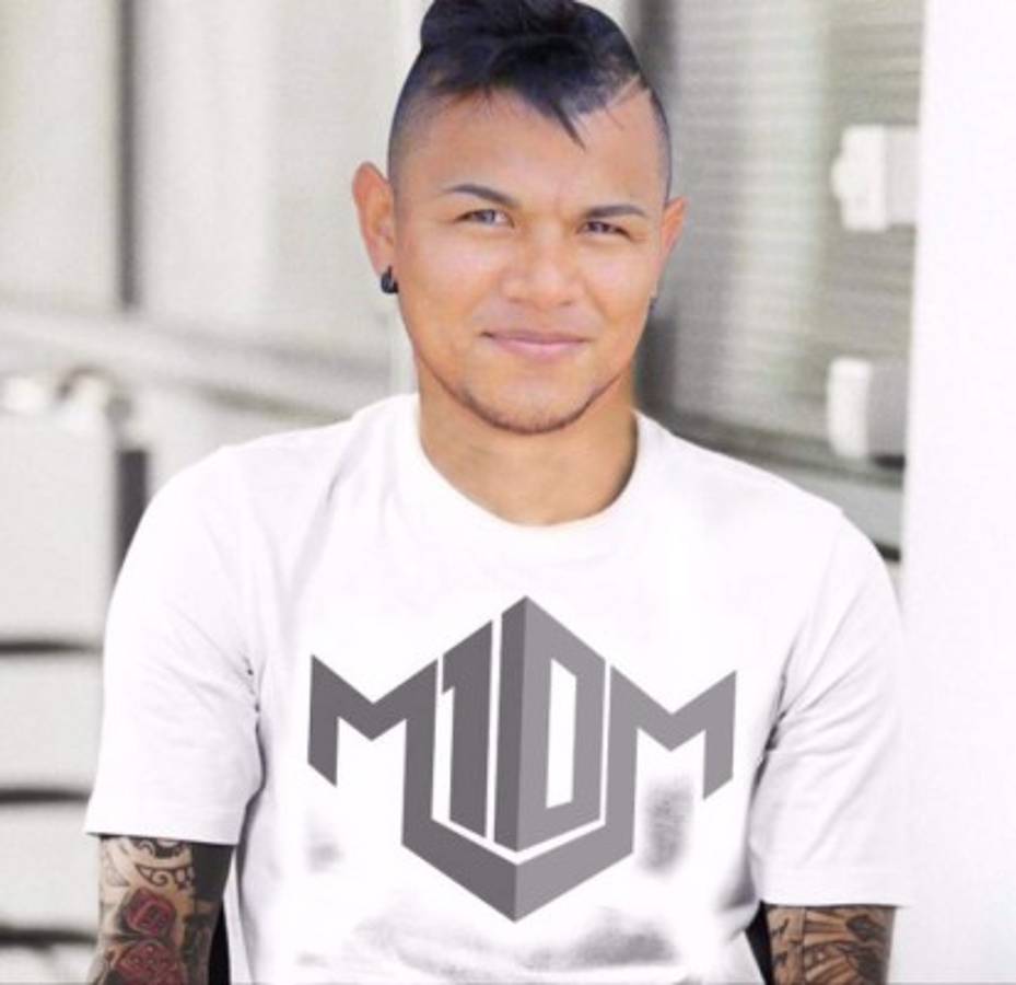 Los futbolistas hondureños que han convertido su nombre en una marca