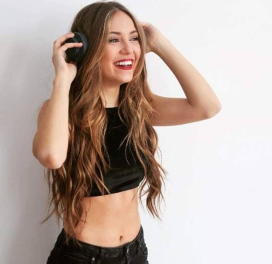 Ana Mena, cantante española niega tener una relación con futbolista del Real Madrid   