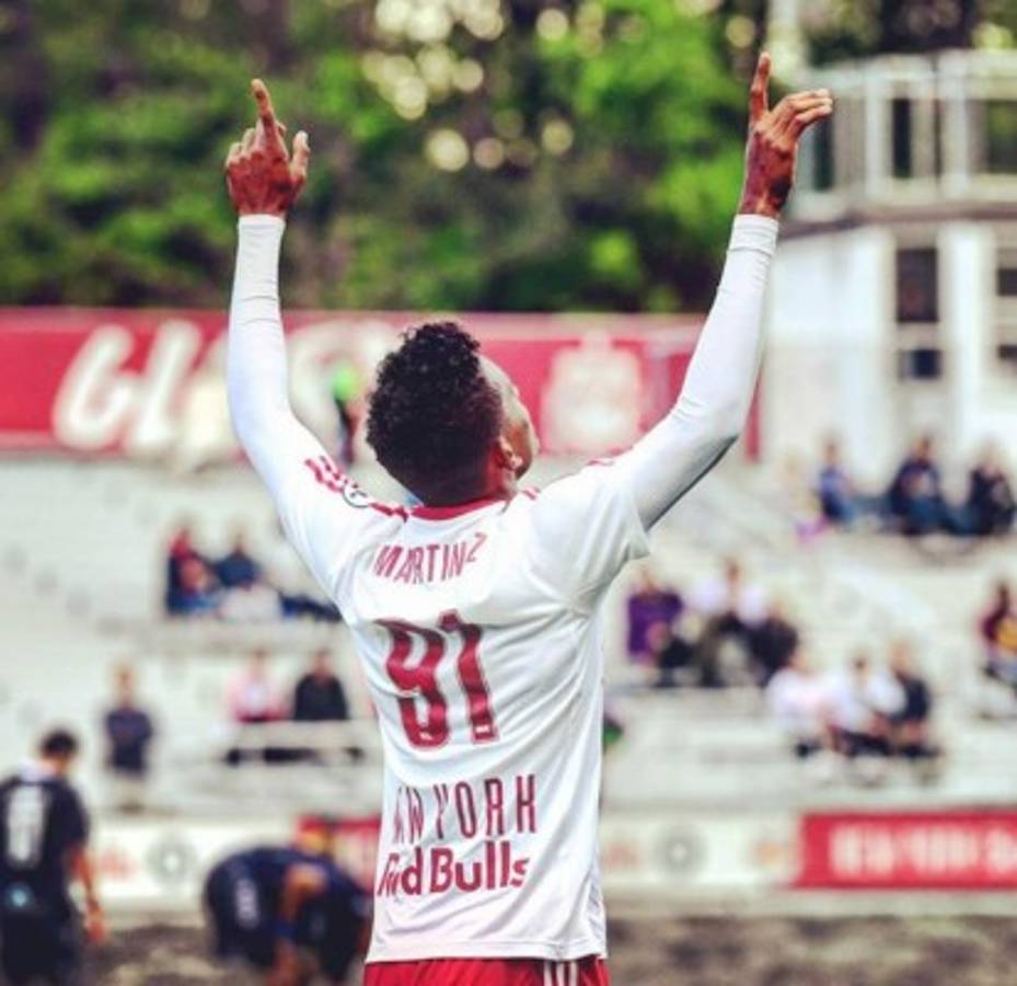 Douglas Martínez, el fanático de las vacas y caballos que destaca en la USL