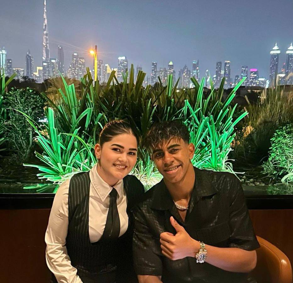 Las exóticas vacaciones de una estrella del Barcelona para despedir el 2024: osos, tigres y hasta serpientes