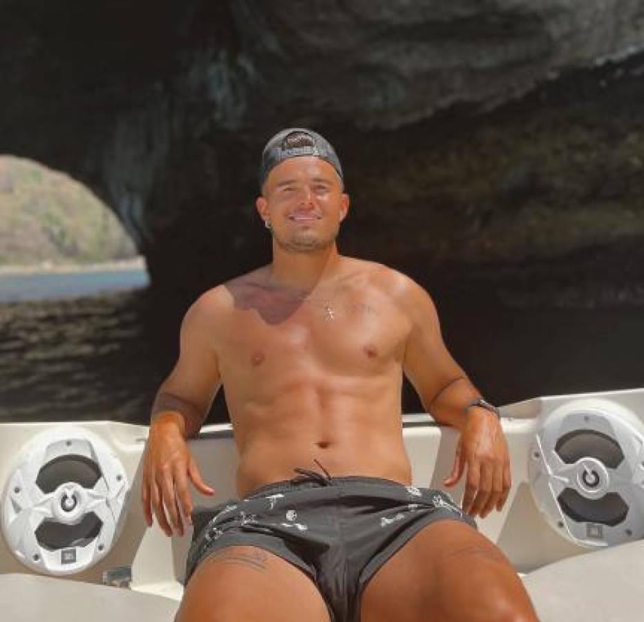 ¿Son novios? Jugador mexicano se pronuncia sobre su relación con Wanda Nara: Es una mujer muy guapa