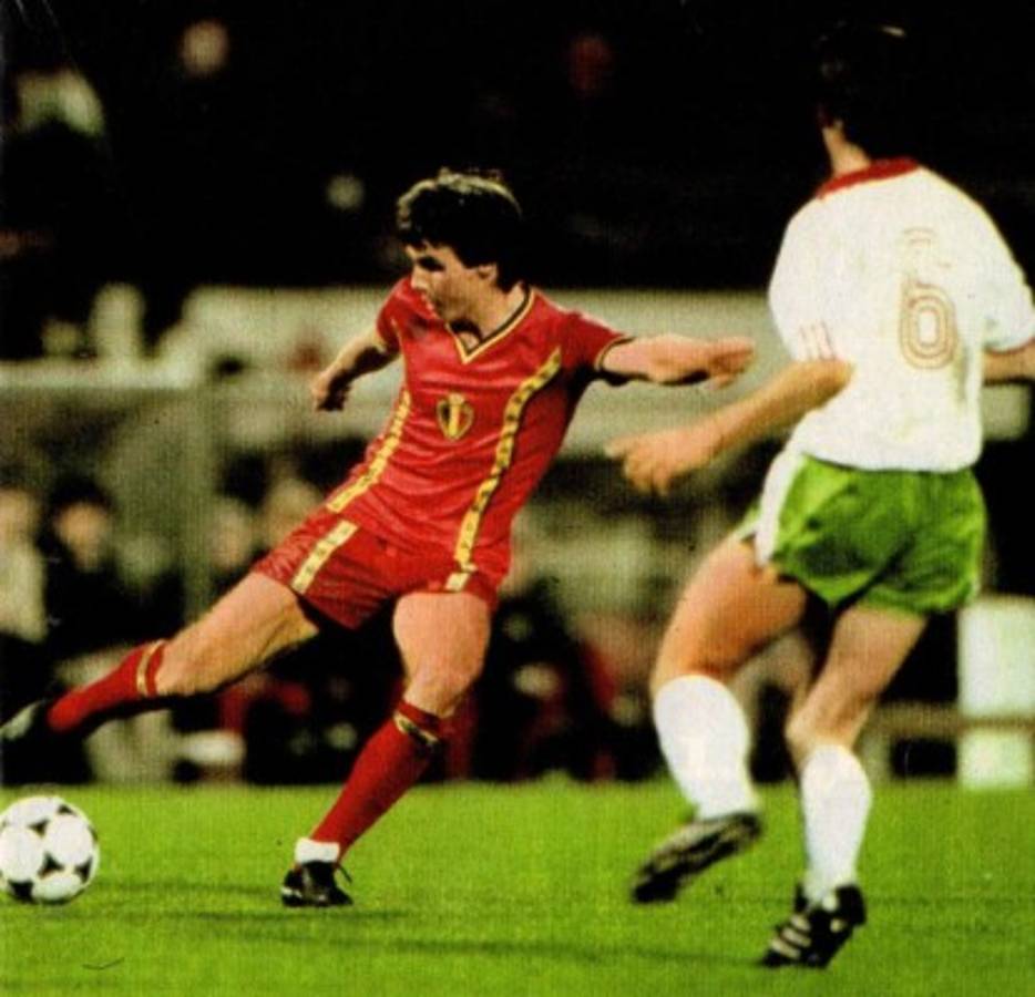 Futbolistas que han marcado el primer gol en los últimos 10 mundiales