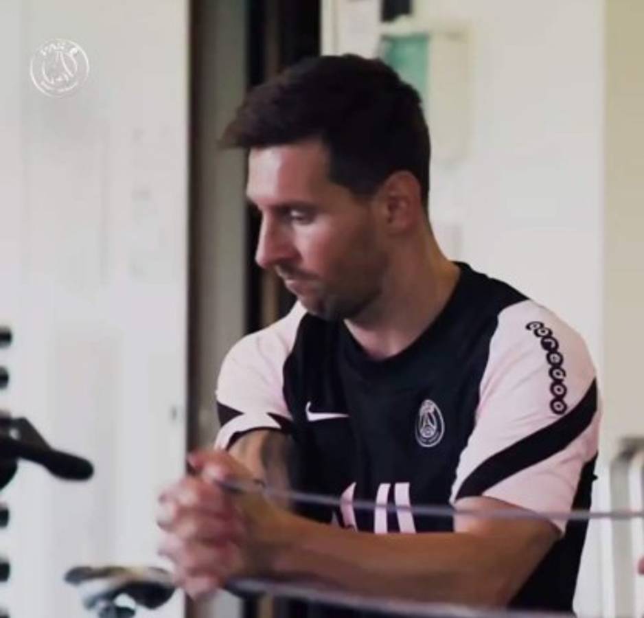 Así fue el primer entrenamiento de Messi en PSG: Su mejor amigo y abrazos con Sergio Ramos