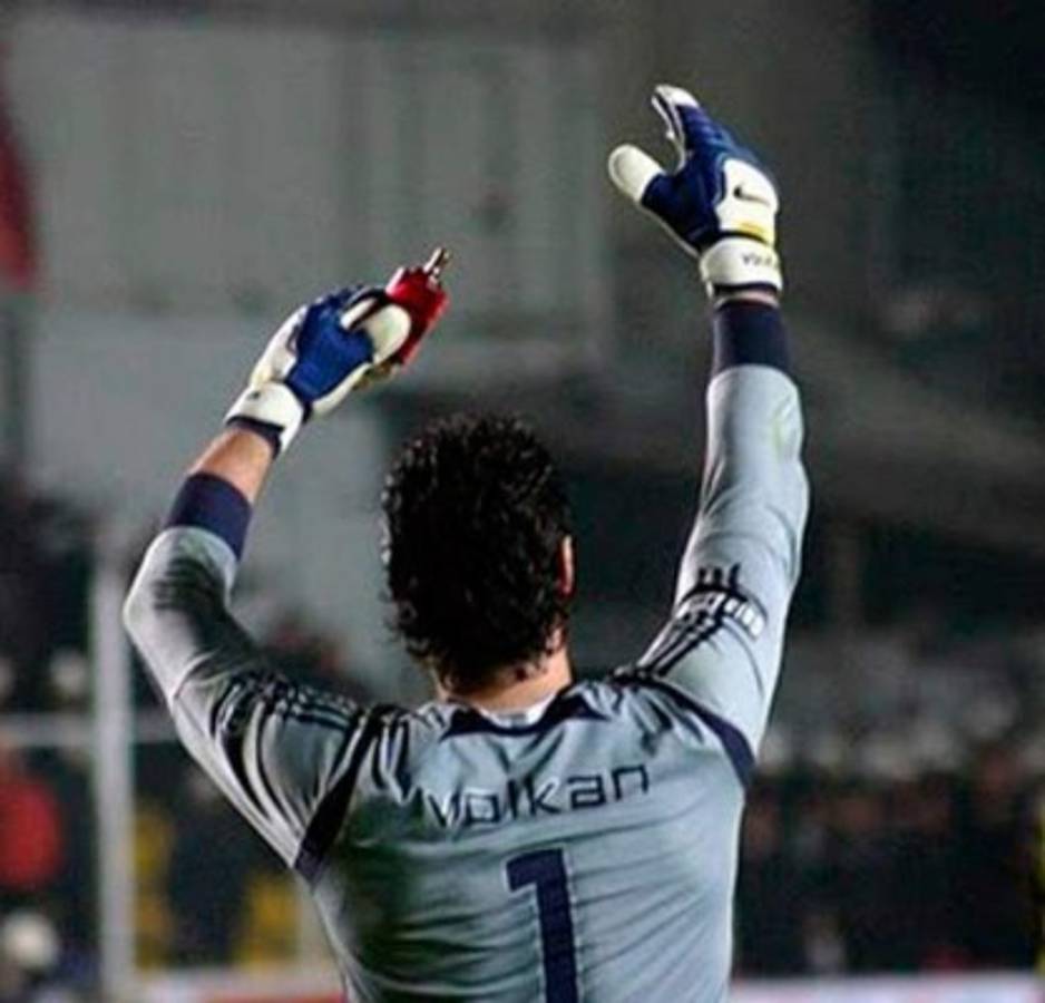 Las cosas más extrañas que se han lanzado a campos deportivos