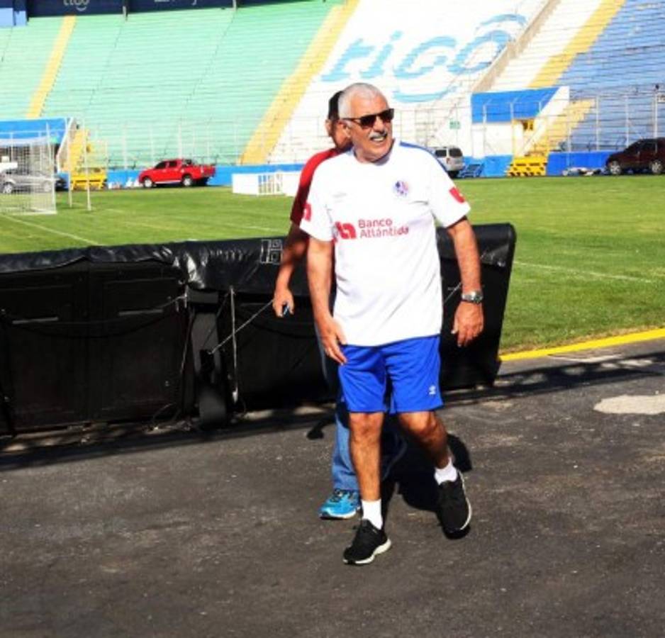 Keosseián y un equipo con más futbol: Así alinearía ante Real España