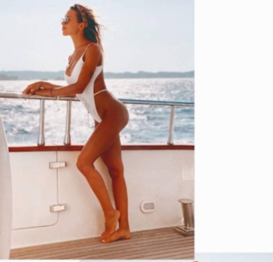 A la espera del Barcelona: Las infartantes vacaciones de Lautaro Martínez con Agustina en Italia