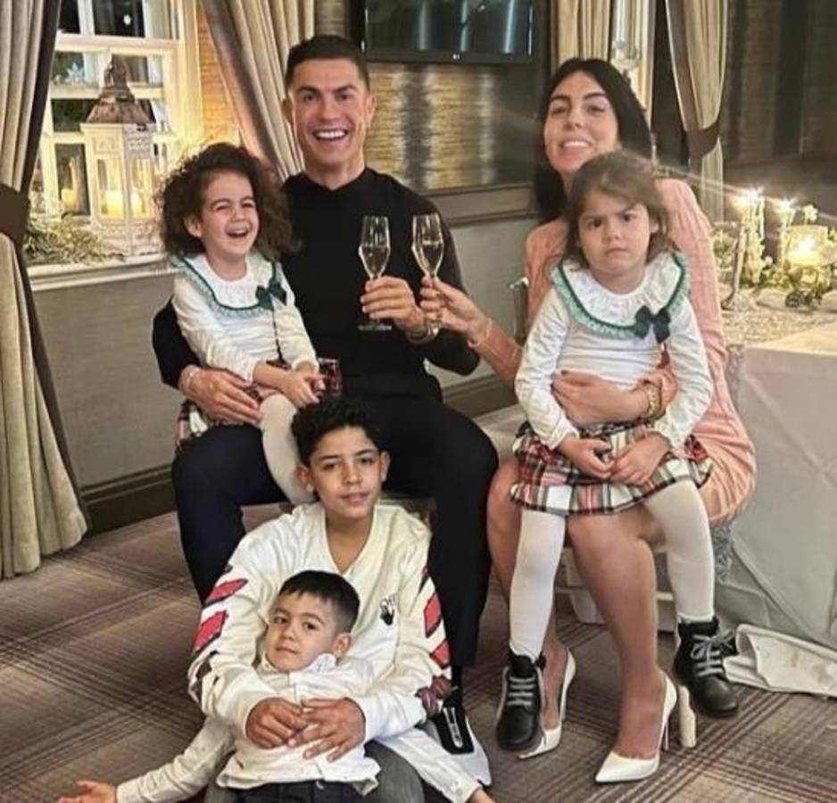 ¿Quiénes son los Darlings? El círculo íntimo que apoya a Cristiano Ronaldo y Georgina Rodríguez tras la muerte de su hijo