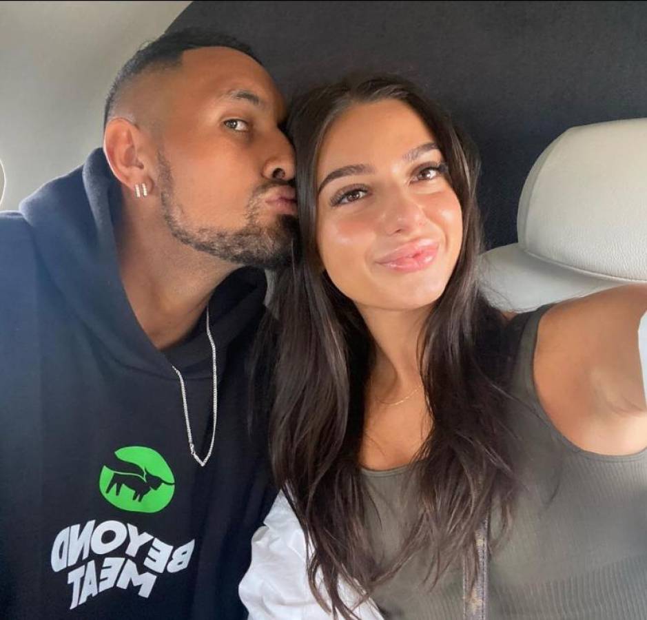 La curiosa manera en que el polémico tenista Nick Kyrgios presentó a su nueva novia: Una empresaria exitosa de 21 años