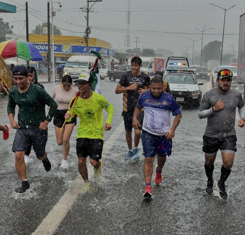 ¡Shin Fujiyama llega a Honduras! Cientos de personas lo esperaron luego de su recorrido por México, Guatemala y El Salvador