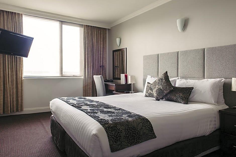 ¿Gusanos en la comida? Así es el ‘‘hotel del terror’’ en el que está aislado el tenista Novak Djokovic en Australia