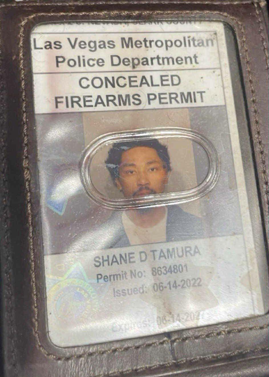 Según las autoridades, Shane Tamura tenía problemas mentales que le habrían ocasionado el fútbol americano.