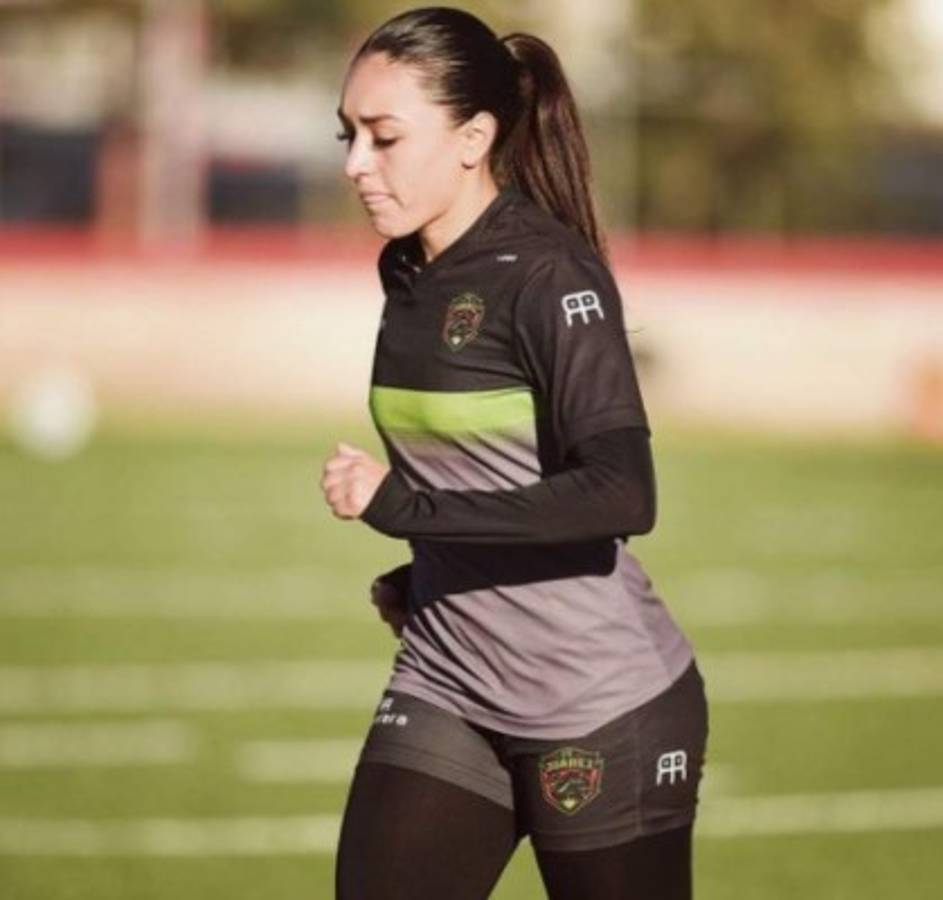 ¡Es una muñeca! La hermosa contención mexicana que levanta suspiros hasta en los entrenamientos
