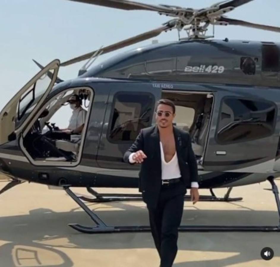Fotos: Así es la vida de Salt Bae, el excéntrico cocinero turco al que tanto aman los futbolistas