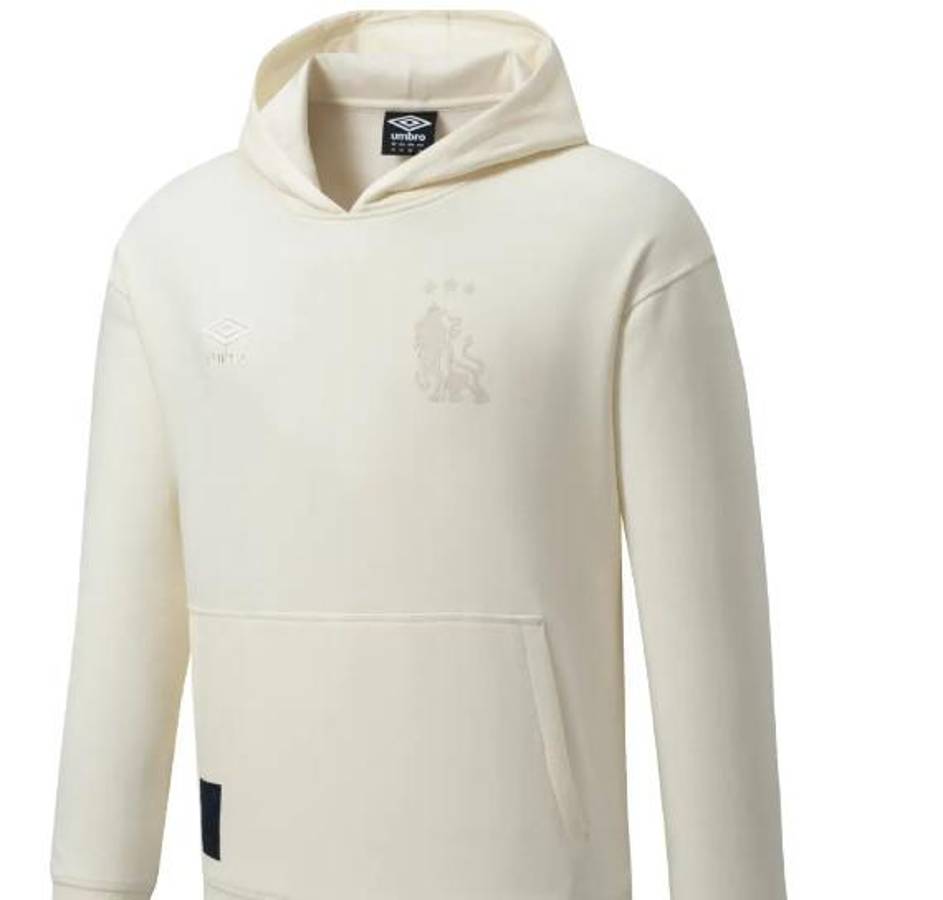 Con el escudo del primer campeón del área: así es la espectacular nueva camisa que lanzó el Olimpia ¿Su precio?