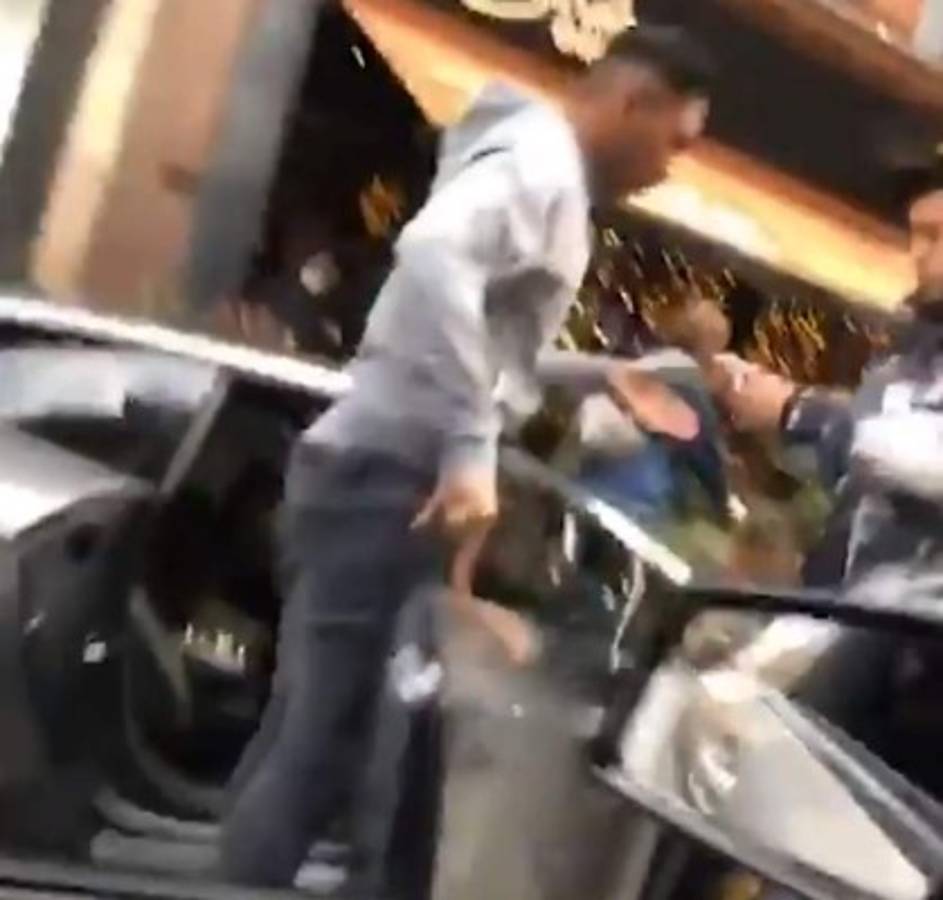 Alfredo Morelos, futbolista colombiano recibe atentado: 'Le querían cortar los frenos del carro'