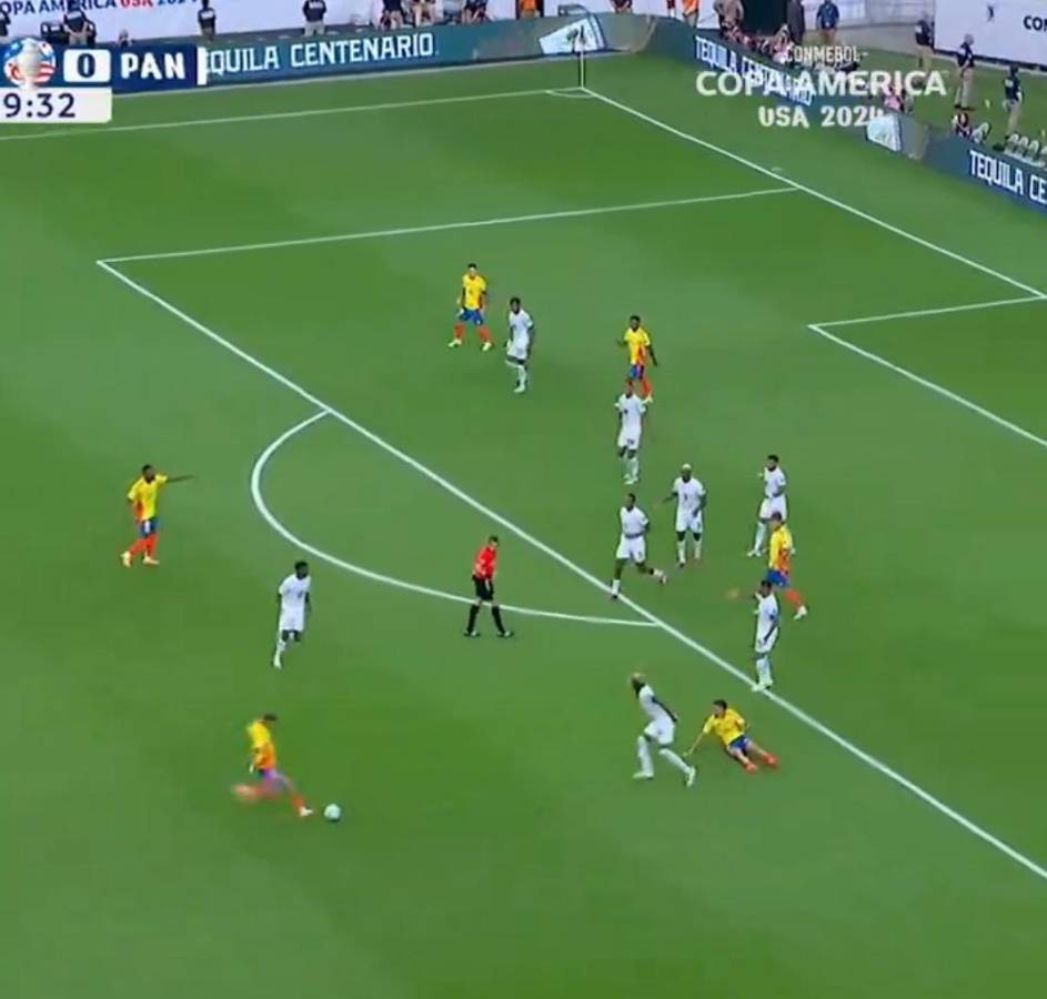 El motivo del enfado de Christiansen, polémicas del árbitro italiano y tristeza de Panamá al caer en Copa América