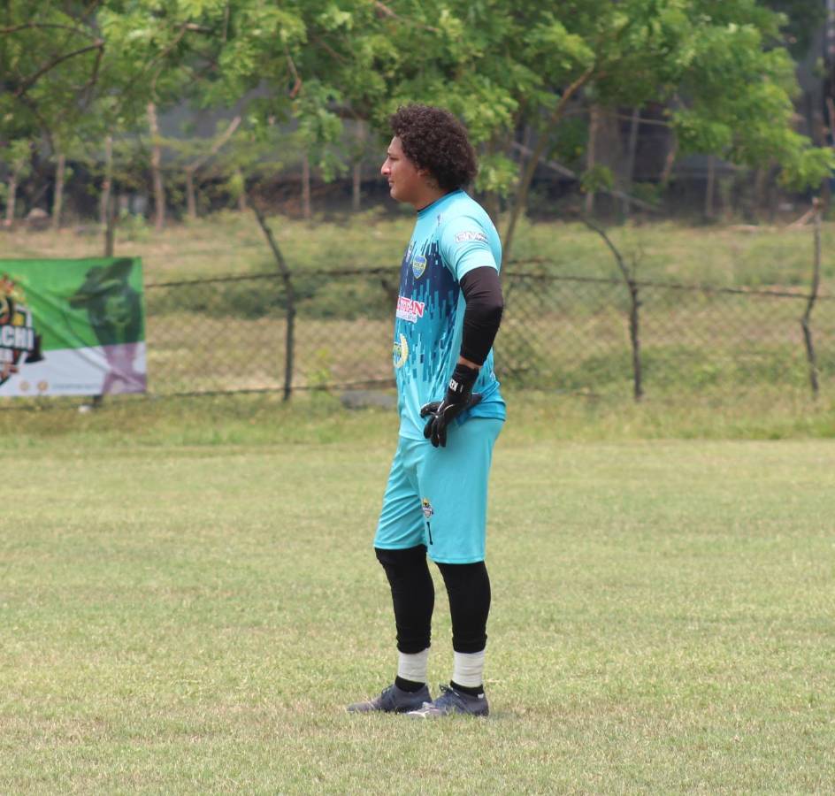 Gran fiesta y buen fútbol en la Copa Mariachi en San Pedro Sula: Rambo de León aparece y también jugadores de la Liga Nacional