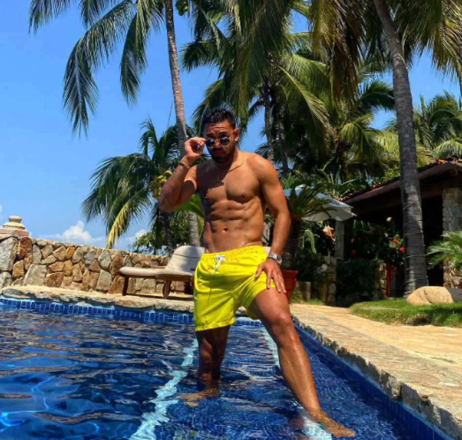 La nueva vida de Marco Fabián: presidente y jugador de un club de Europa y confiesa cuánto gana