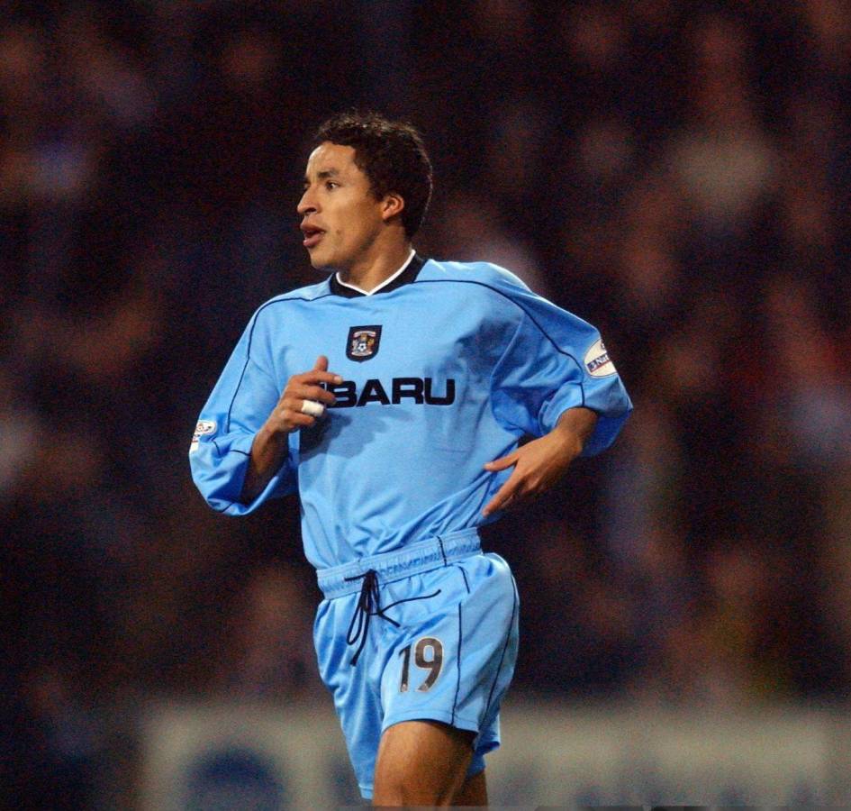 TOP: Los futbolistas centroamericanos que más partidos jugaron en la Premier League de Inglaterra