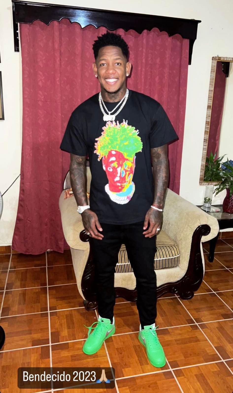 Rambo de León con nuevo y loco look, jugador de Olimpia visita a Edwin y uno propuso matrimonio: ¡Así recibieron el 2023 los futbolistas hondureños!