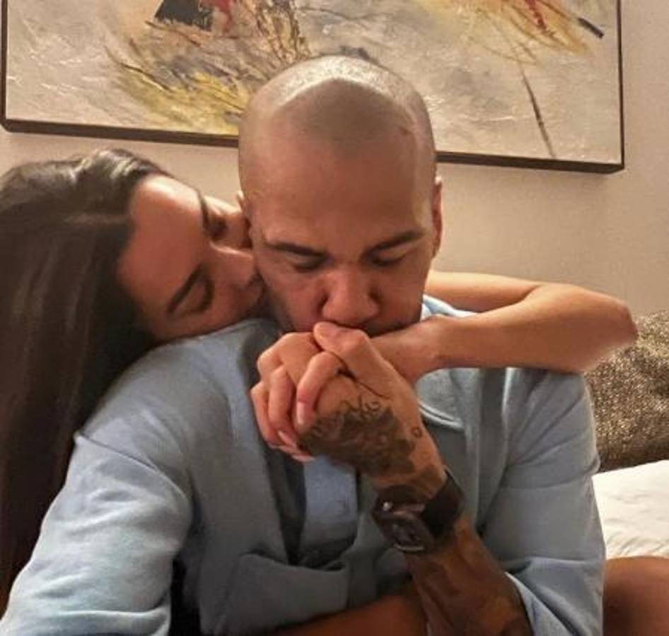 ¿Se divorciaron? Así fue la visita de Joana Sanz a Dani Alves por 50 minutos y su confesión luego de abandonar la cárcel