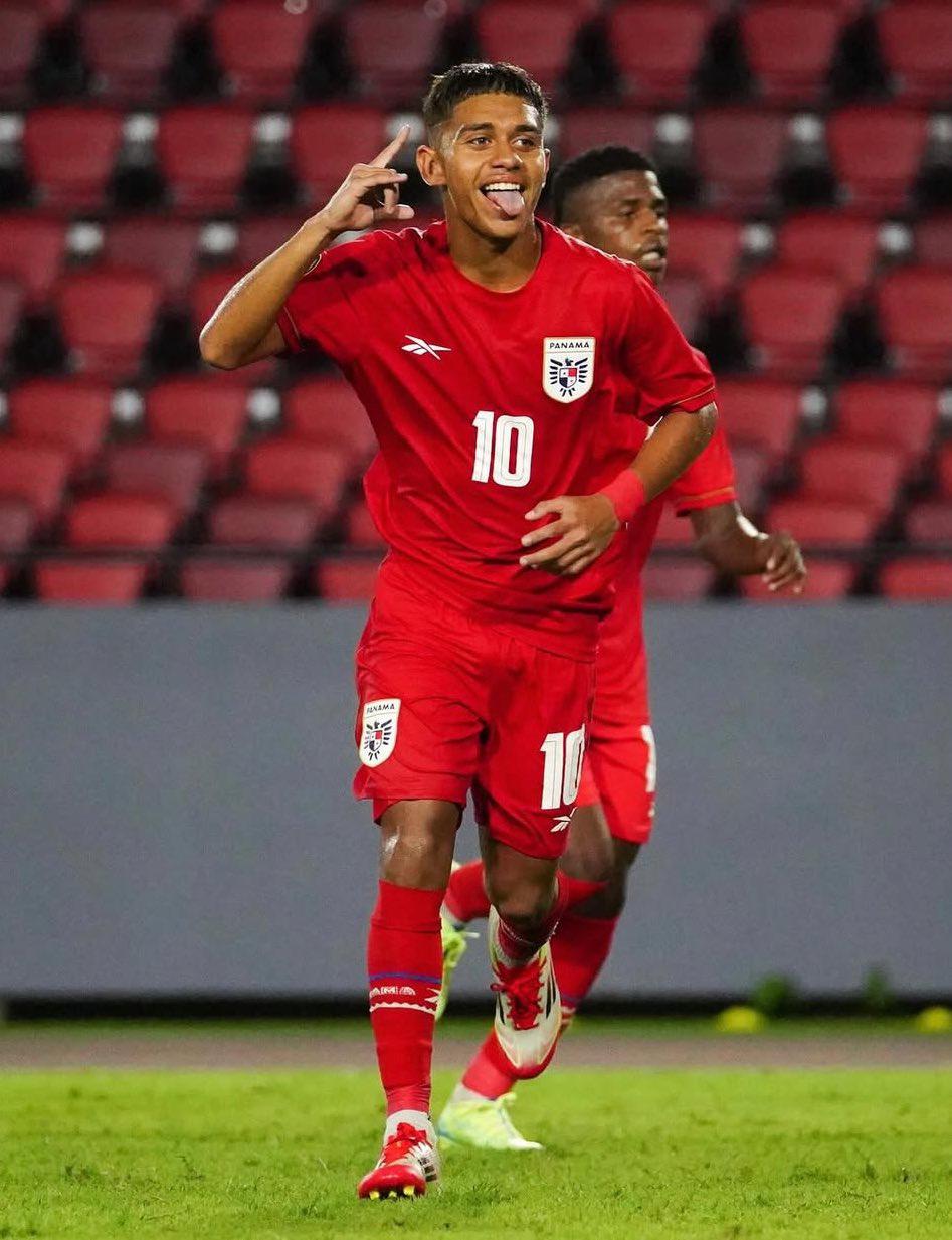 ¿Y Luis Suazo? Concacaf dio a conocer el 11 ideal del Premundial Sub-17 donde aparece un jugador de Honduras