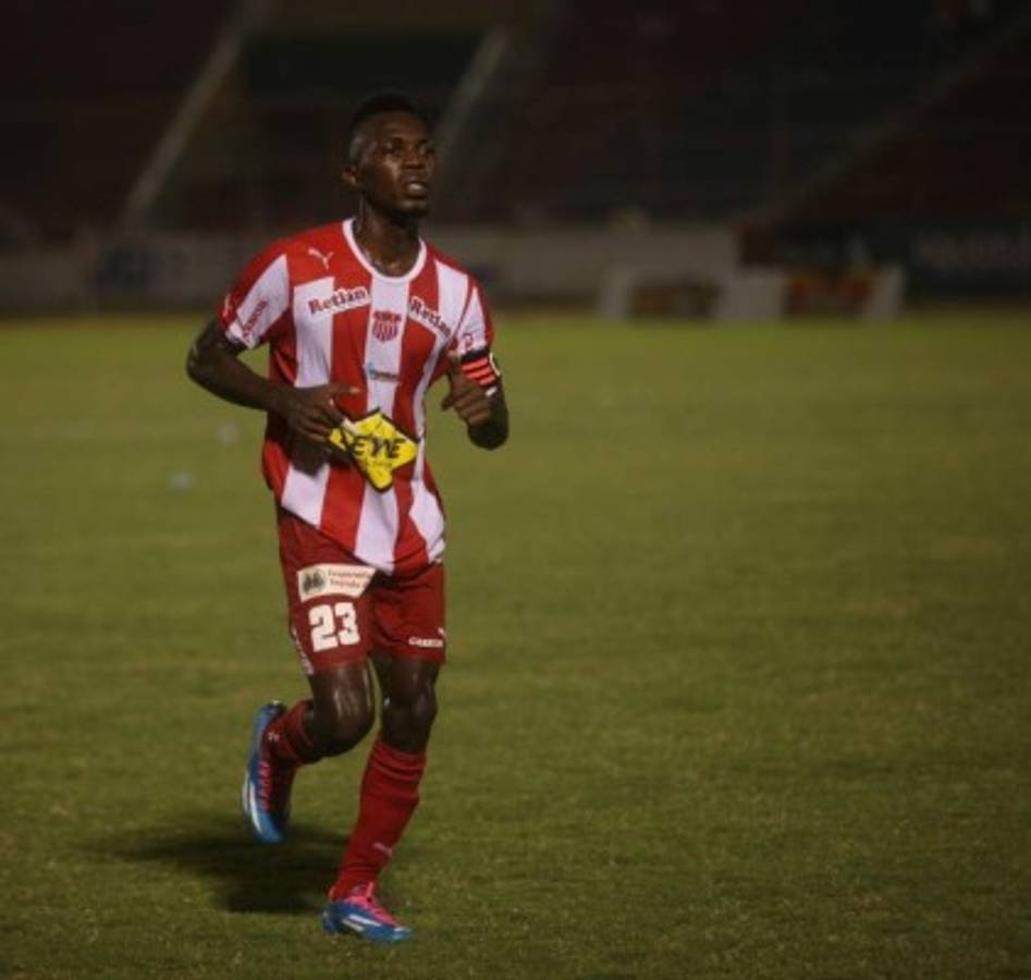 Conoce los nombres y apellidos más raros de los jugadores de la Liga Nacional