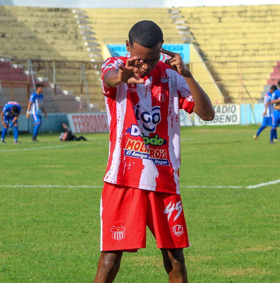 Presidentes de Estados Unidos, dios nórdico y estrella de la NBA, los nombres más curiosos de los futbolistas de la Liga de Honduras