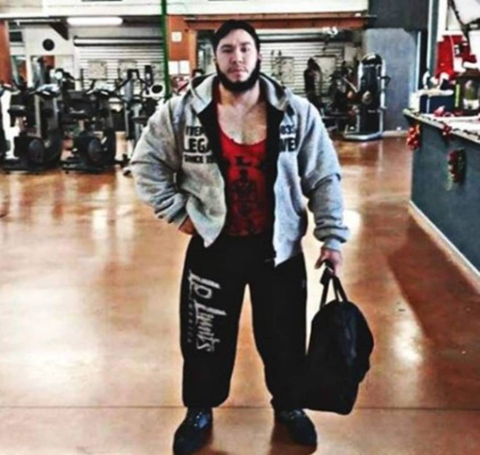 El Hulk iraní confirma que se enfrentará al Titán kazajo: ''Te van a sacar con los brazos y las piernas rotas''