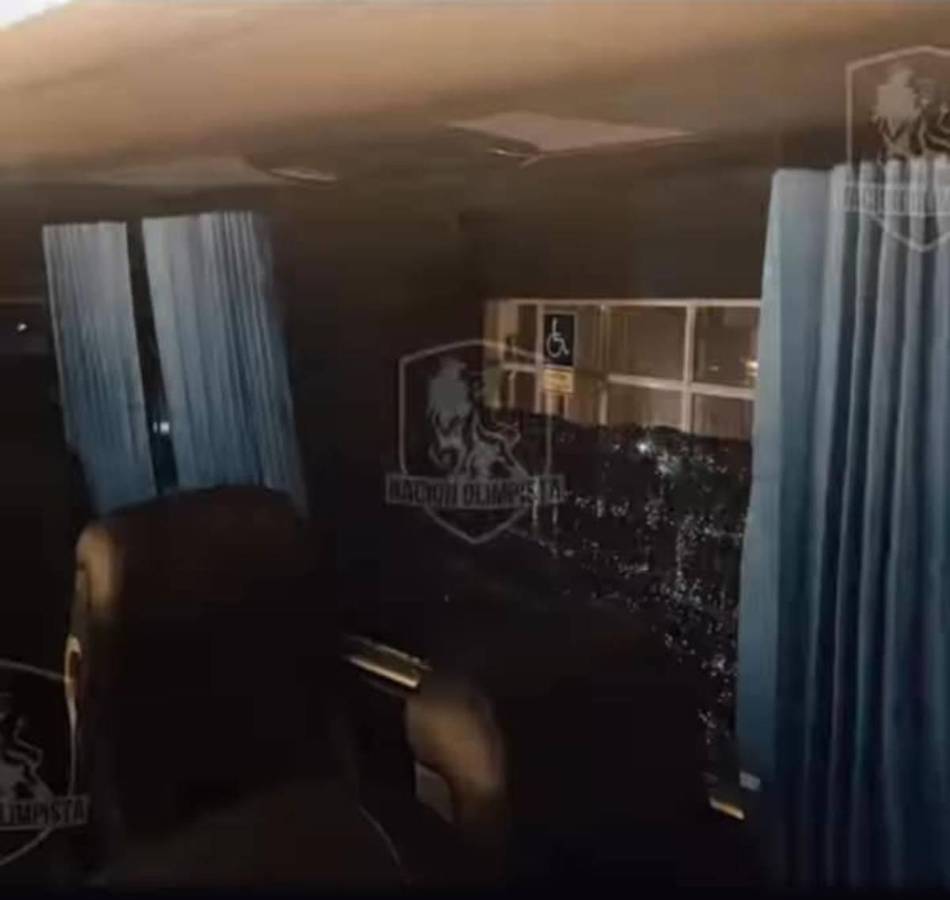 ¿Hay jugadores afectados?: así quedó el bus de Olimpia tras ataque en Costa Rica: No que mucha educación