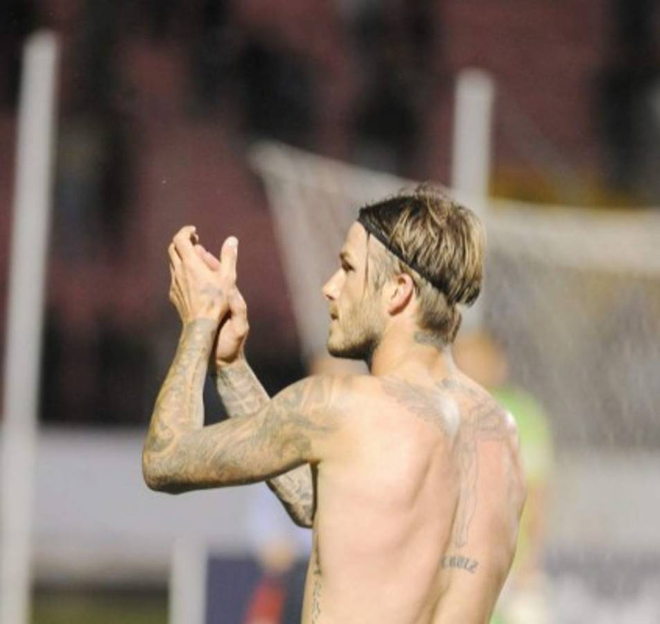 El día que David Beckham volvió 'locas” a las mujeres en el Nacional cuando vino a Honduras