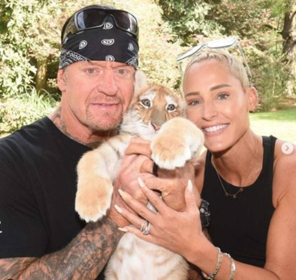 WWE: The Undertaker sorprende al confesar el miedo irracional que le tiene... ¡a los pepinos!