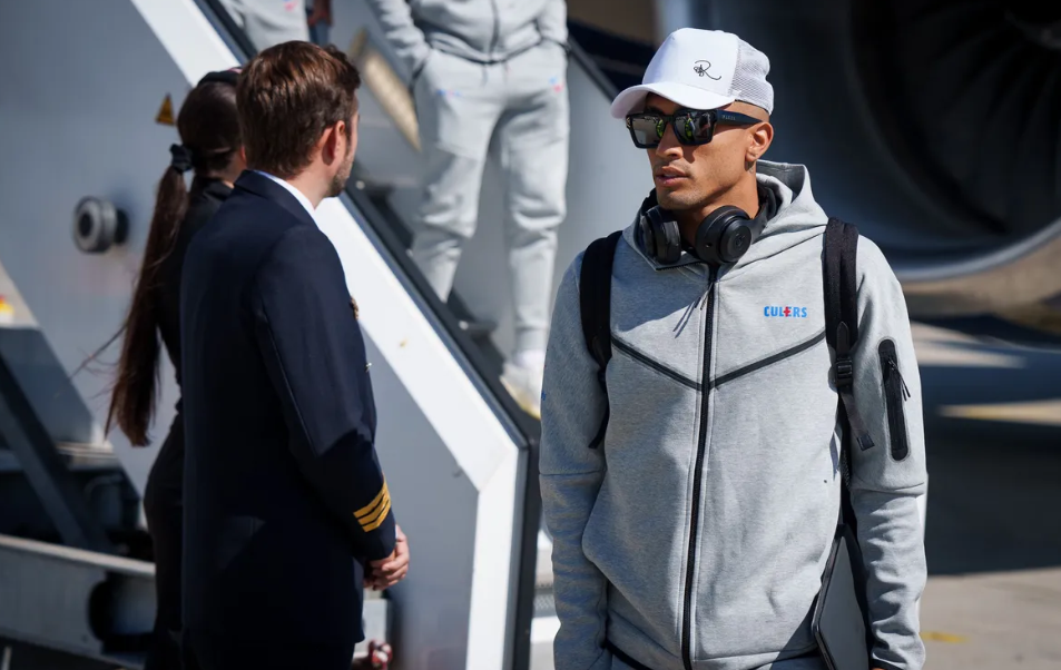 Lewandowski regresa a Múnich: el entrenamiento del Barcelona en el Allianz Arena; Koundé y Memphis tirando rostro