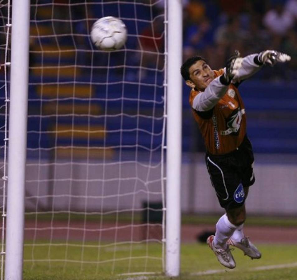 ¡Sorpresas! El 11 histórico del Marathón, según Rolin Peña  