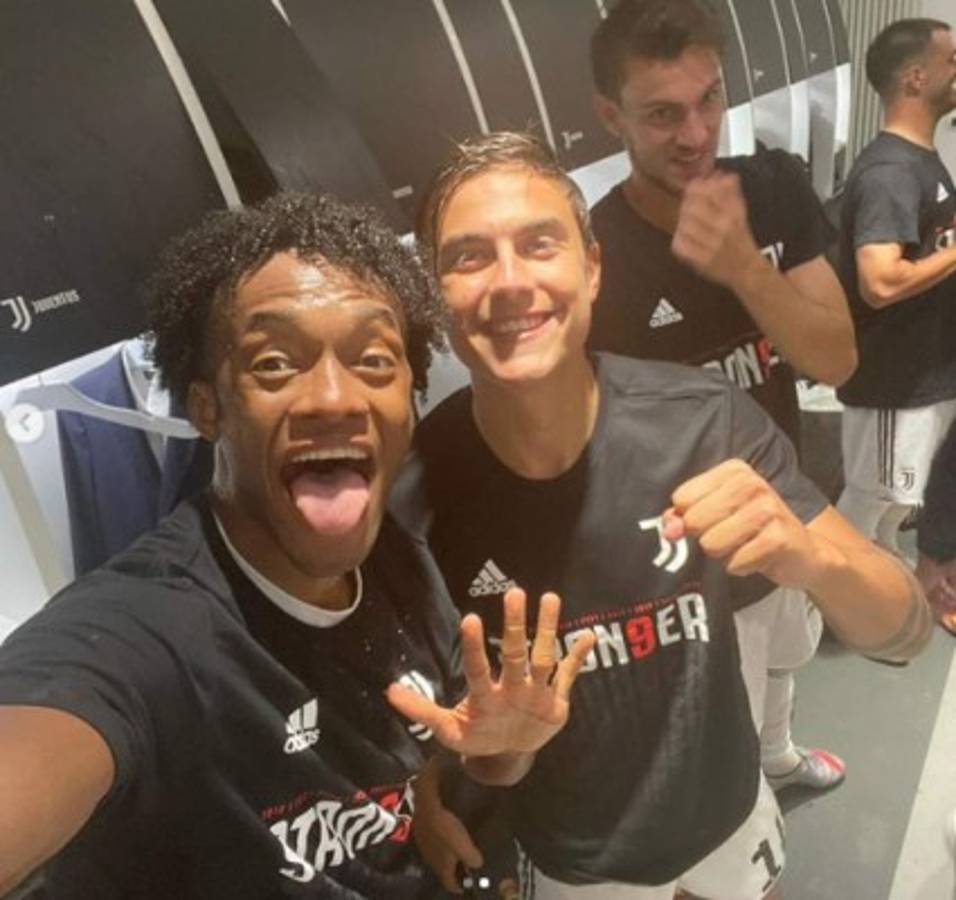 Cristiano en calzoncillos: la locura de la Juventus luego de quedarse con el título de la Serie A