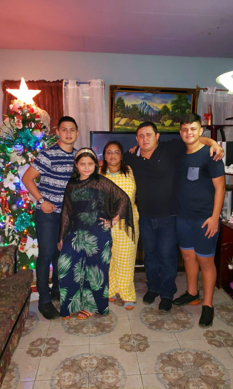 ¿Qué pasó con su carrera? Tiene el récord de ser el más joven en debutar en la primera división de Honduras y así es su presente