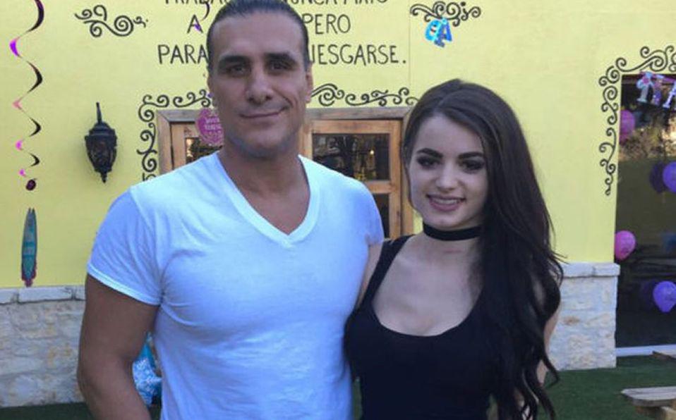 Alberto del Río amenazó a su exnovia Paige: ‘‘Si quisiera, tengo el poder de dejarla sin trabajo por los videos que tengo’’