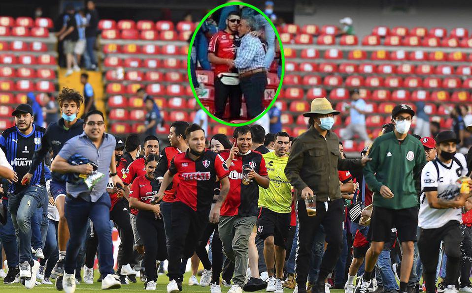 ¿Qué pasó con él y su abuelo? La verdad sobre la foto del aficionado “no vidente” en el Querétaro vs Atlas